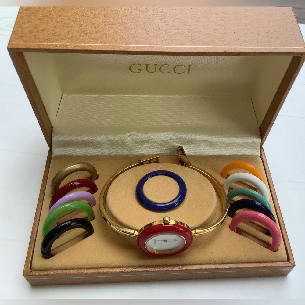 Gucci Gold Bangle Watch with Interchangeable Colored Bezels💖